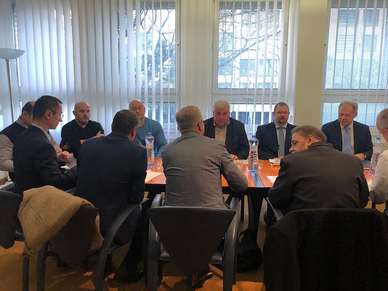 Rezort dopravy predložil autodopravcom dve alternatívy zliav z mýta