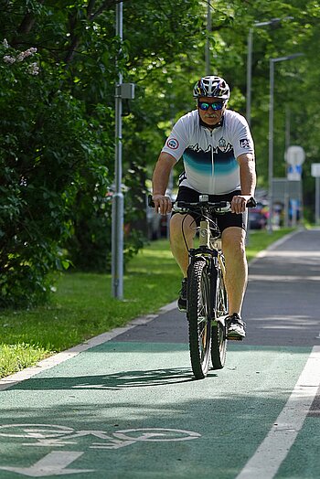 Cyklisti môžu žiadať Ministerstvo dopravy  a výstavby SR o dotácie na svoje projekty.