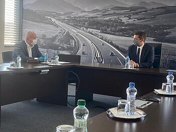 Minister dopravy Andrej Doležal odvolal riaditeľa Národnej diaľničnej spoločnosti