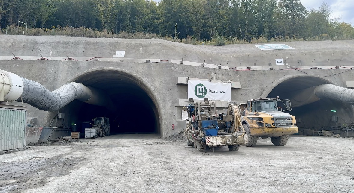 R4_tunel_Okruhliak.jpg